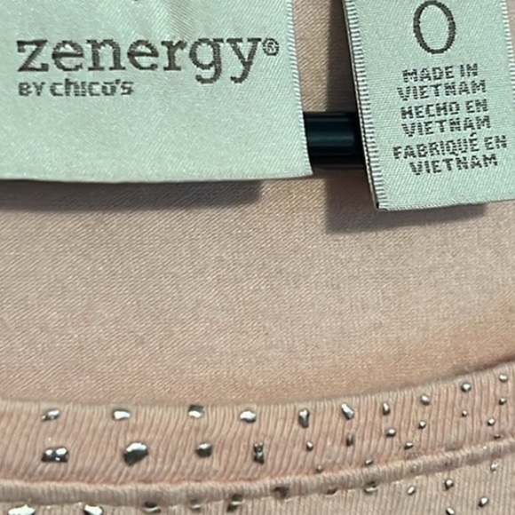 Zenergy By Chico’s Metallic Top - Picture 4 of 5